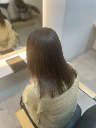 ミディアム 中野 佑麻のヘアスタイル