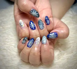 ネイル Nailsalon Latteのネイルデザイン
