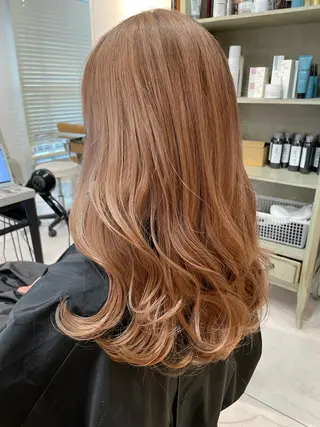 ロング カラー ブリーチ特化 ハイトーンRYOYAのヘアスタイル