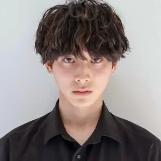 パーマ メンズ ︎︎🌟韓国艶カラー ︎🌟璃奈 (ﾘﾅ)のヘアスタイル