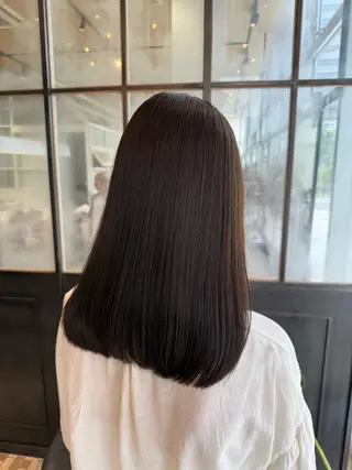 セミロング 齊藤 百伽のヘアスタイル