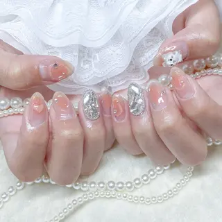 ネイル Kanako 💫のネイルデザイン