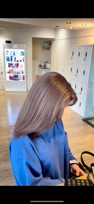 セミロング N＋所属・前田 菜奈子のヘアスタイル