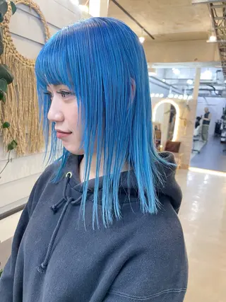 ミディアム カラー AiM 大名　似合わせカットのヘアスタイル