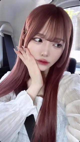 セミロング カラー 🎀愛されgirly ヘア🫧Ayakaのヘアスタイル