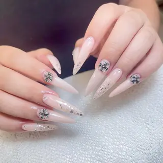 ネイル ZUZU AMEE NAILのネイルデザイン