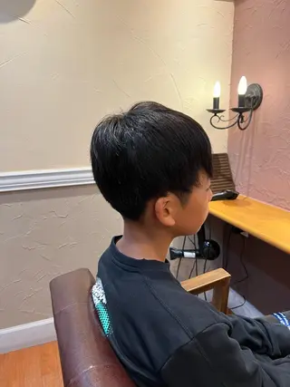 メンズ ビューティーサロンヌーベル一ノ割店所属・大内 芹菜のヘアスタイル
