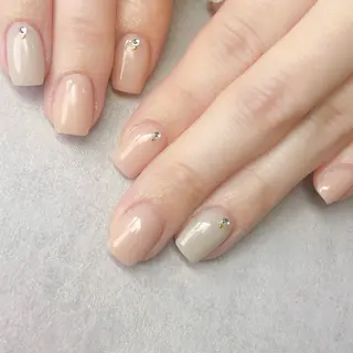 ネイル Luana Sono nailの眉毛・アイブロウイメージ