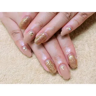 ネイル 痛ネイル/ワンホン/ フィルイン/長さだしのネイルデザイン