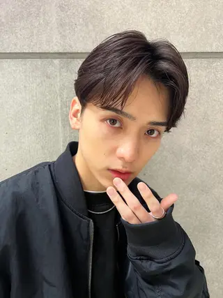 ショート パーマ メンズ メンズカット曲がる 縮毛矯正佐々木タクマのヘアスタイル