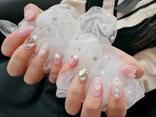 ネイル ビューティーサロン ヘゼリヒのネイルデザイン