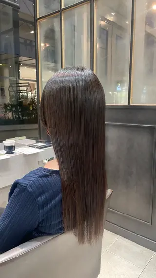 ロング Lolonois 森ノ宮/RINのヘアスタイル