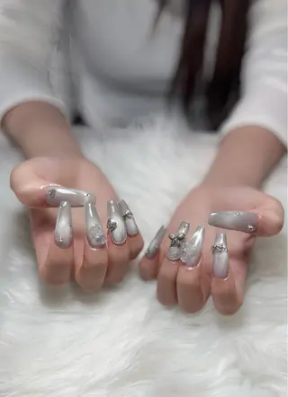 ネイル Moana Nailsのネイルデザイン