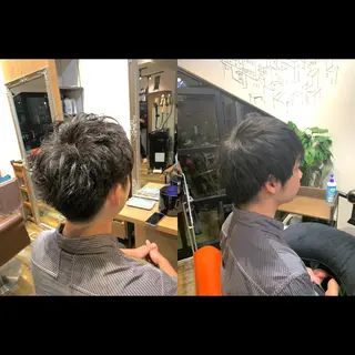 パーマ et Douce所属・艶髪／髪質改善／ カワモトヒロトのヘアスタイル