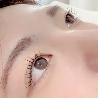 マツエク・マツパ lill　瑠 菜の眉毛・アイブロウイメージ