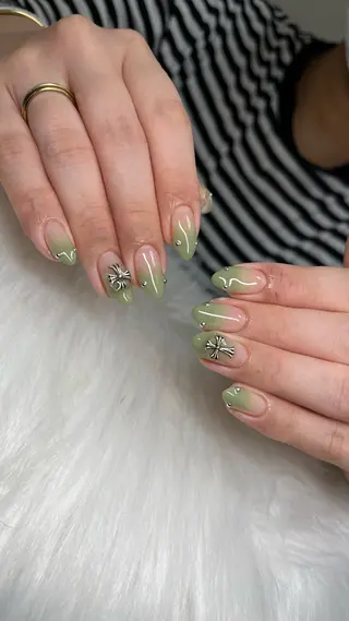 ネイル JR西大路駅徒歩1分 JBネイルのネイルデザイン