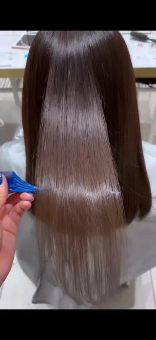 ロング カラー 透明感カラー / レイヤー/ mamiのヘアスタイル