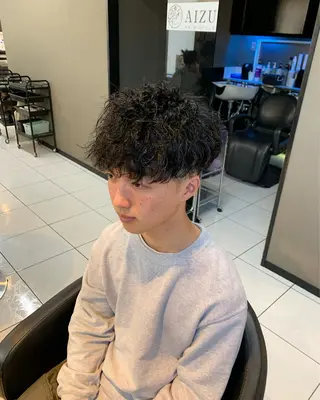 ショート 🔥メンズ特化🔥 佐藤桂崇のヘアスタイル