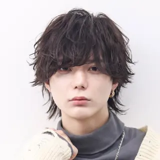 ミディアム カラー パーマ メンズ 🔥メンズ🔥かっこ いいが正義！代表柿崎のヘアスタイル