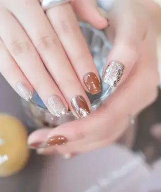 ネイル YUYI.nail salon所属・Mi Naのネイルデザイン