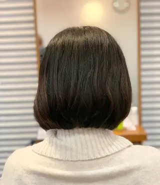 ショート 🎨インナーカラー が得意👍新垣⚜️のヘアスタイル