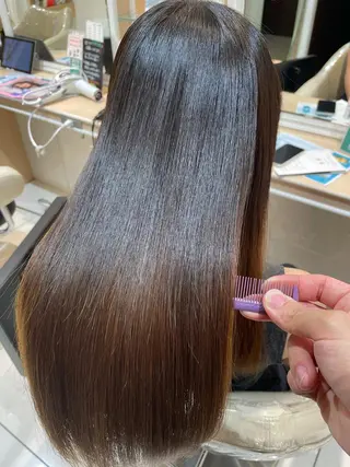 ロング 縮毛矯正、髪質改善／ 松田 龍之介のヘアスタイル