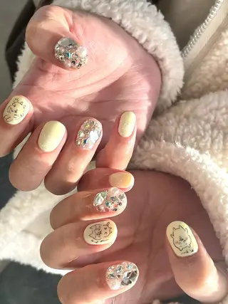 ショート m kaori𓃟のネイルデザイン