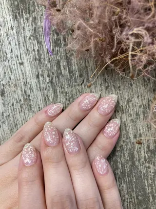 ネイル 大分市都町ネイル NUDGEの眉毛・アイブロウイメージ