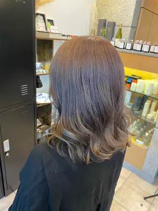 ミディアム カラー 西田辺/ タカスナオヤのヘアスタイル