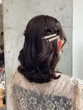 ミディアム ヘアアレンジ ヘアアレンジ/透明感 カラー/AKARIのヘアスタイル