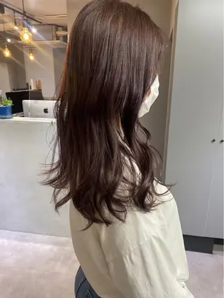 セミロング カラー un le pont  西梅田所属・himeka🐰 西梅田美容室のヘアスタイル