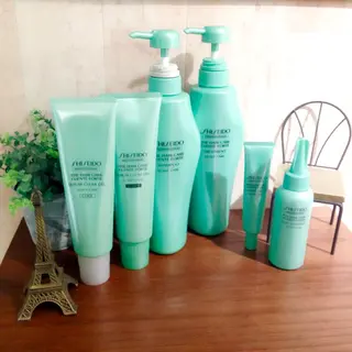 ショート ミディアム セミロング ロング メンズ アオガミ （前髪顔周りカット）のヘアスタイル