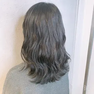 セミロング カラー サイドバング 🇰🇷沼田　拓斗のヘアスタイル