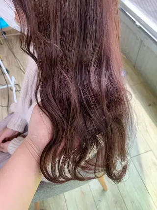 ロング カラー 暖色/まろベージュ/ シカタユウカのヘアスタイル