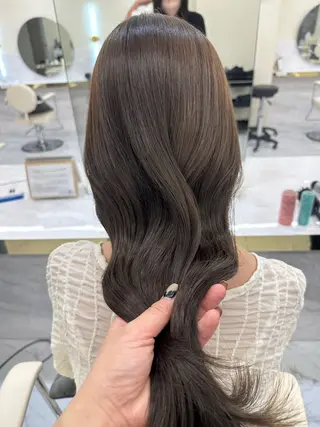 セミロング 似合わせレイヤーカッ ト🩶瀧本美咲のヘアスタイル