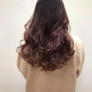 ロング KAYLEE by curacion所属・池上 みゆのヘアスタイル