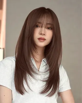 ロング カラー 後藤 愛美/レイヤーカットのヘアスタイル