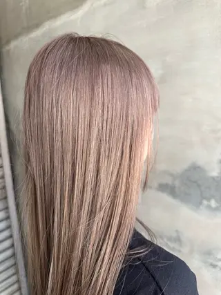 ロング カラー 茅ヶ崎/ハイトーン /レイヤーカットのヘアスタイル