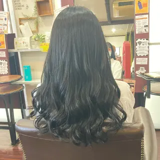 セミロング カラー Well‘s黒木🌿 レイヤー💎寒色のヘアスタイル