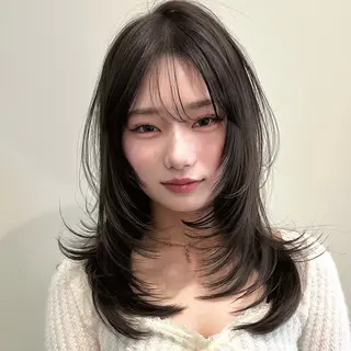 ミディアム 🌹ハッシュカット、 レイヤー韓国ヘア🌹のヘアスタイル