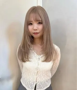 セミロング カラー ヘアアレンジ 縮毛矯正ブリーチ/ ベージュmamiのヘアスタイル