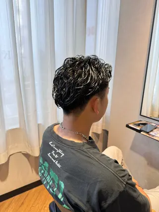 パーマ メンズ 門野 優羽のヘアスタイル