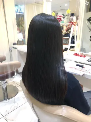 ロング パーマ 安井　昴 💫ブリーチ縮毛矯正のヘアスタイル