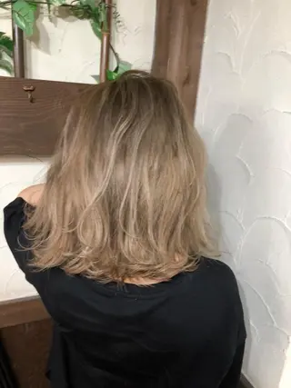 ミディアム カラー PSY(サイ)所属・PSY(サイ)池袋 金田尚久🎨のヘアスタイル