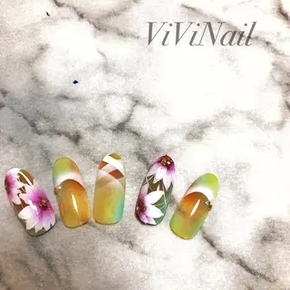 ネイル ViVi Nailのネイルデザイン