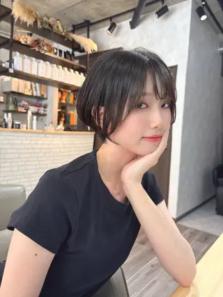 Noe所属・Noe' Akariのヘアスタイル
