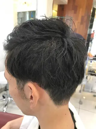 ショート 山口 篤志のヘアスタイル