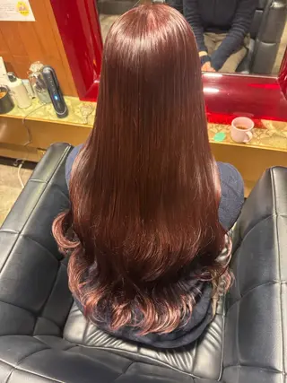 ロング カラー UNREVE所属・藤井 麗桜のヘアスタイル