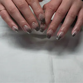 ネイル &. momoのネイルデザイン