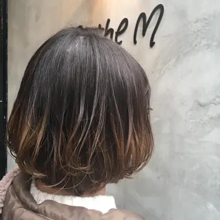 ミディアム カラー RINA🧤 デザインとボブのヘアスタイル